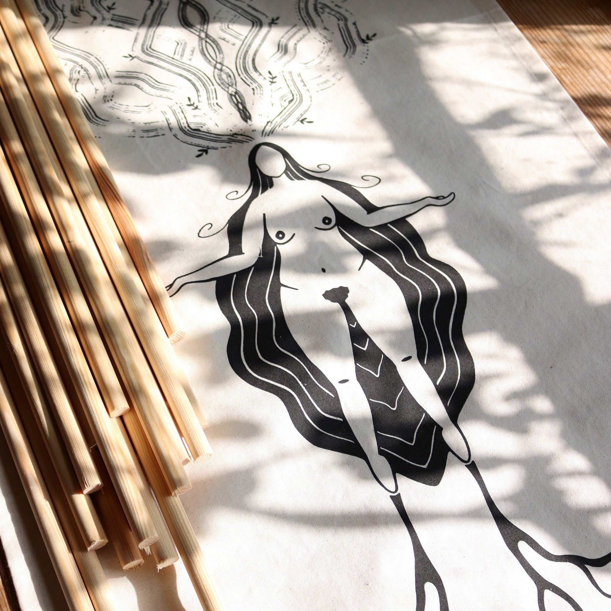 Connected Goddess Wandbehang - art.from.ilkas.heart