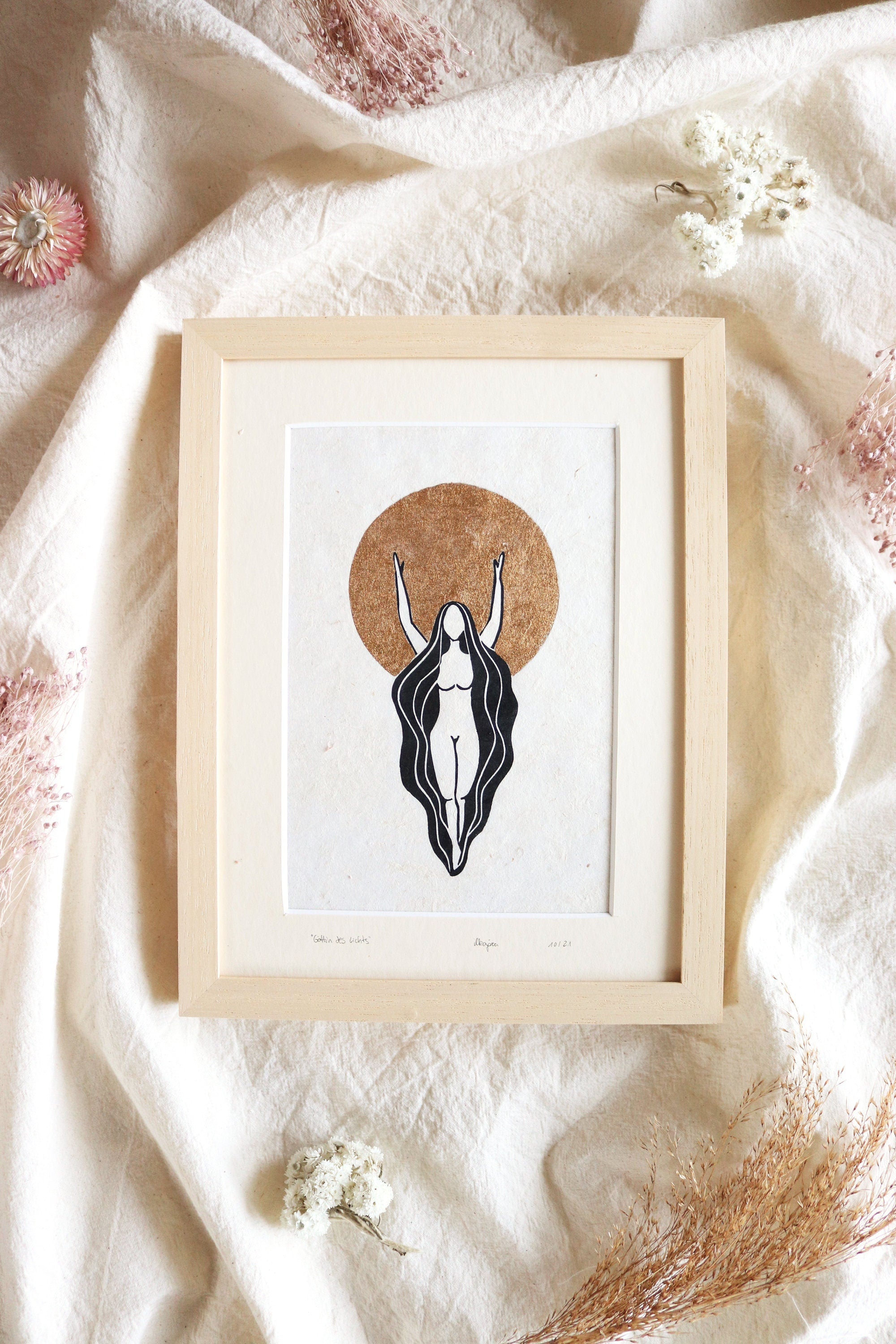 Die leuchtende Göttin Linoldruck - art.from.ilkas.heart