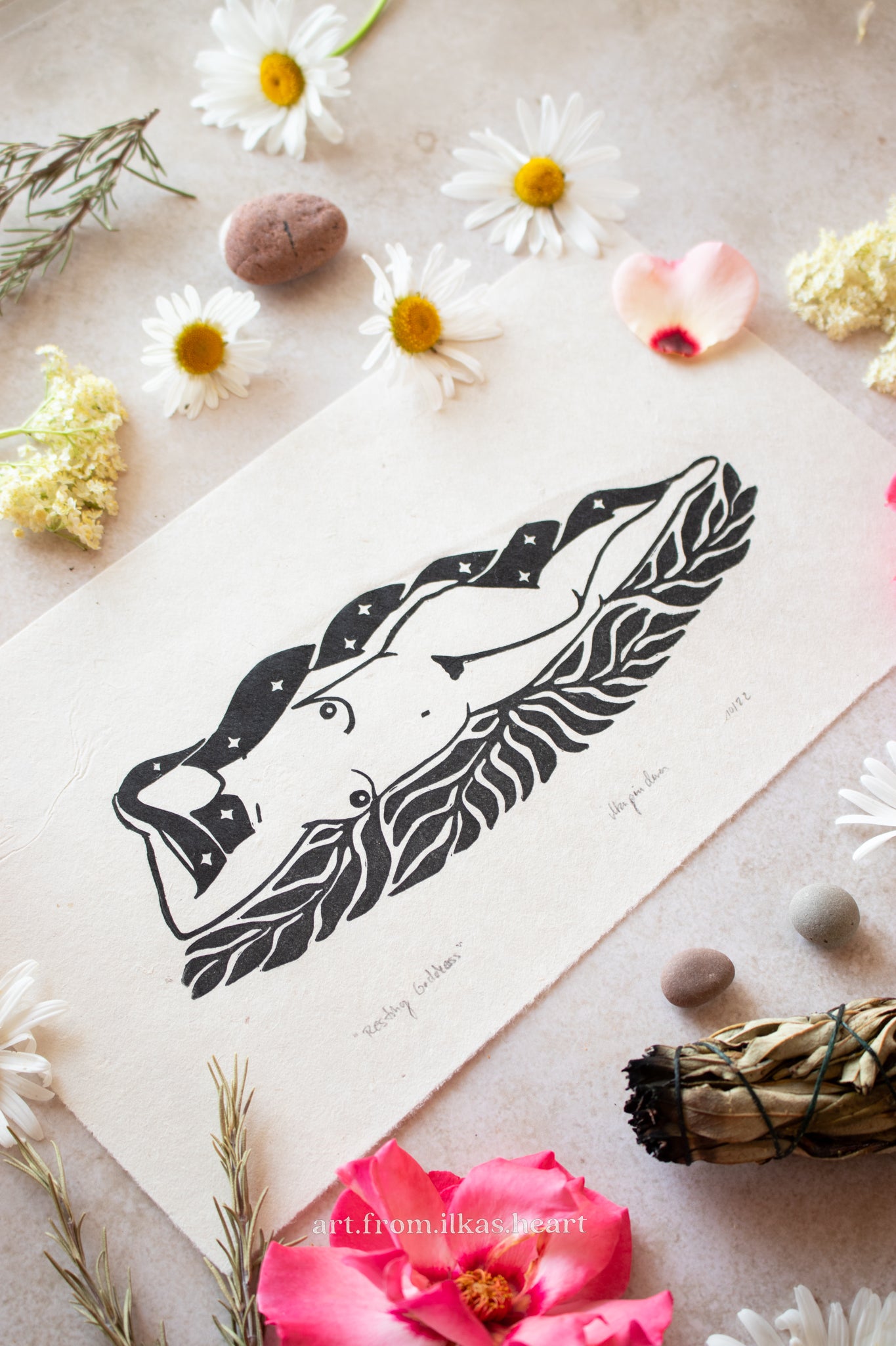 Die ruhende Göttin Linoldruck - art.from.ilkas.heart