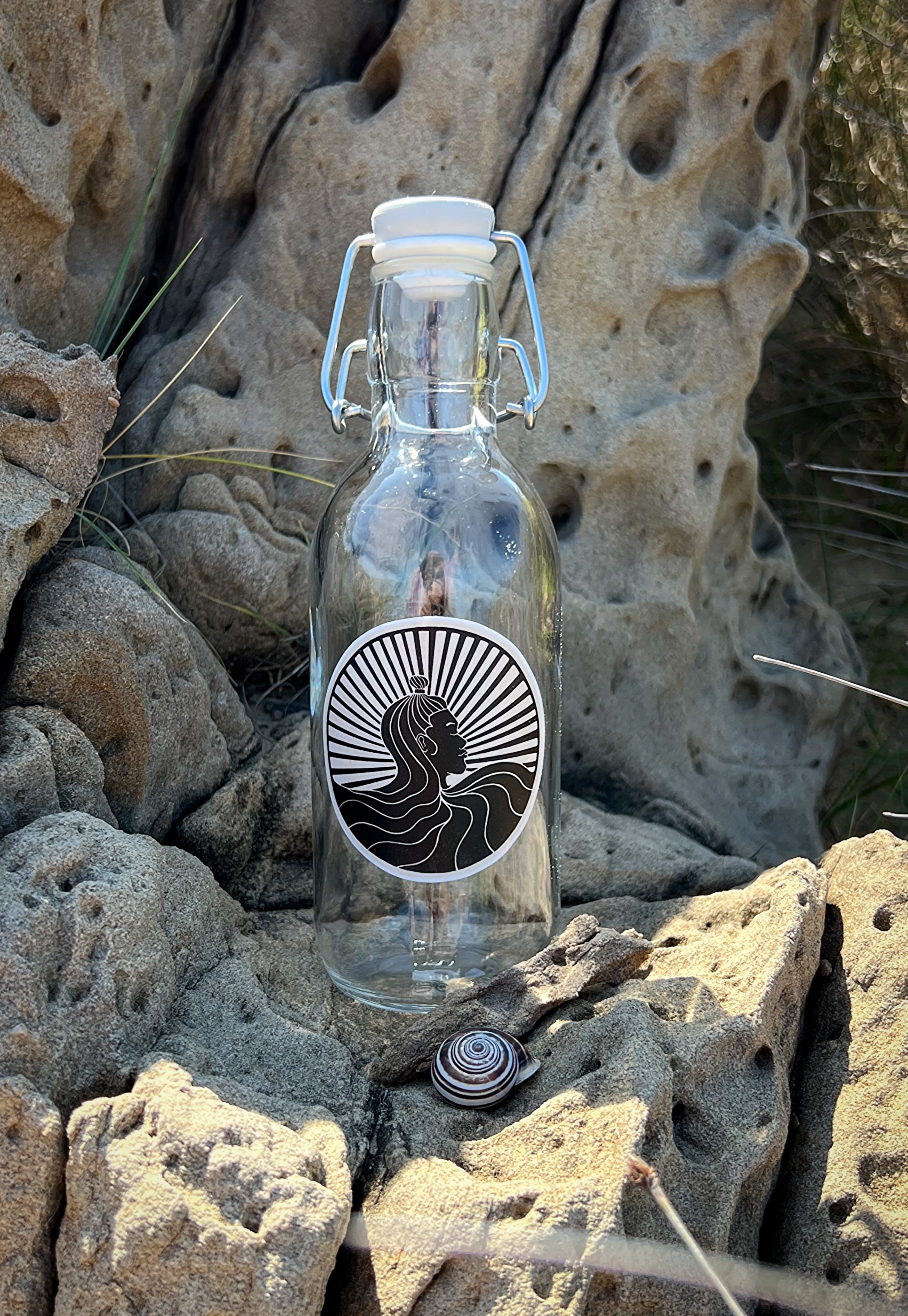 Die Quellflasche - Trinkflasche auf Glas - art.from.ilkas.heart