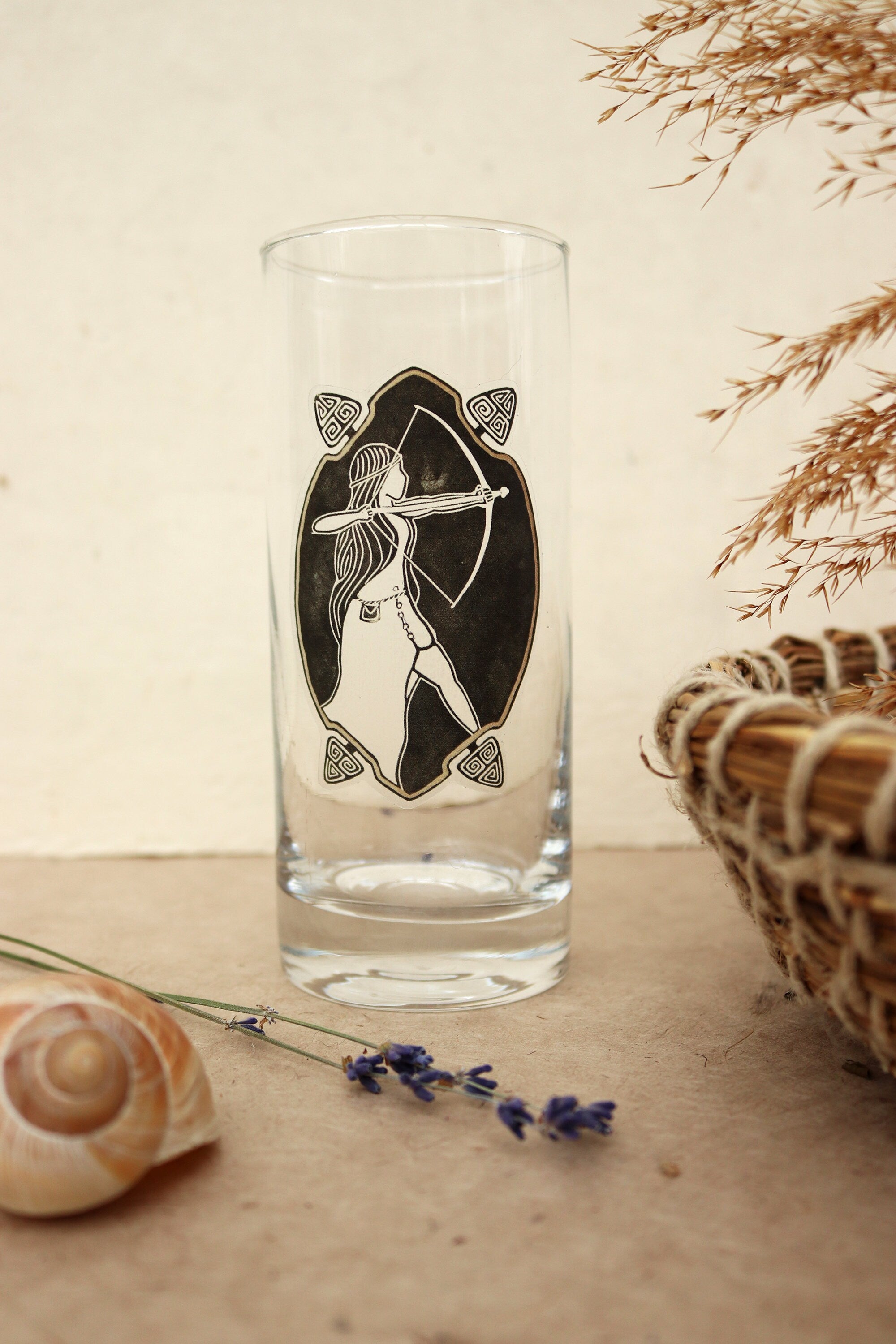 Göttin der Stärke Aufkleber - art.from.ilkas.heart