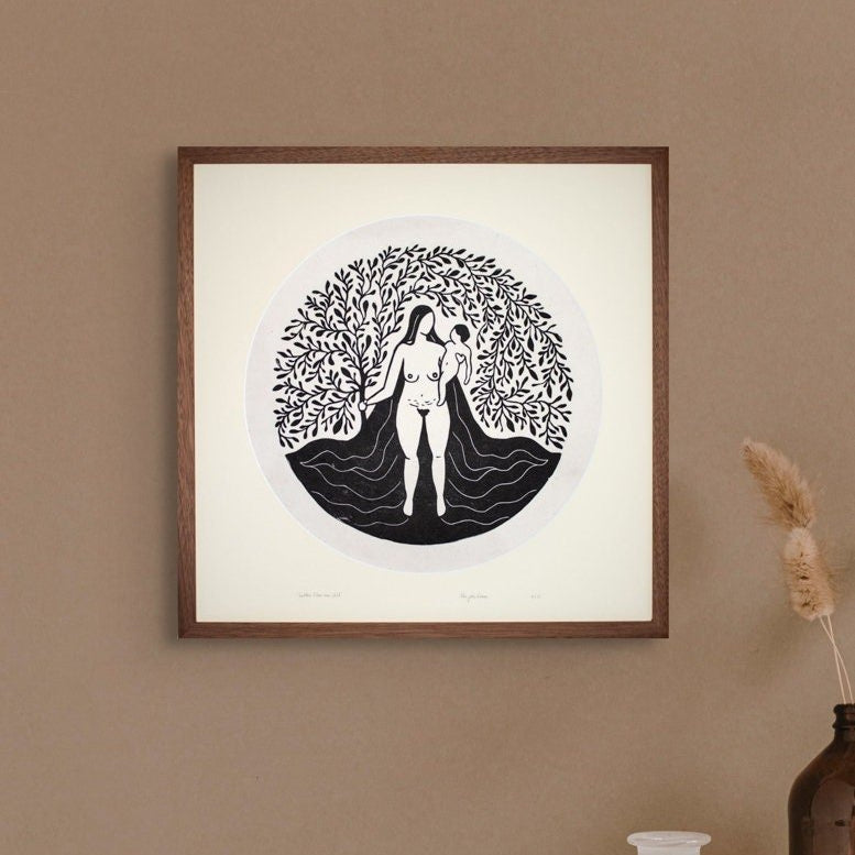 Rahmen & Passepartout für The Goddess and her inner child - art.from.ilkas.heart