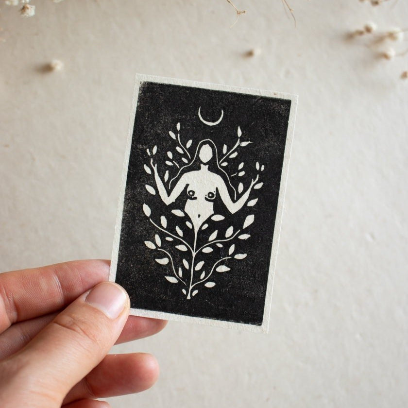 Growing Goddess Linoldruck - art.from.ilkas.heart