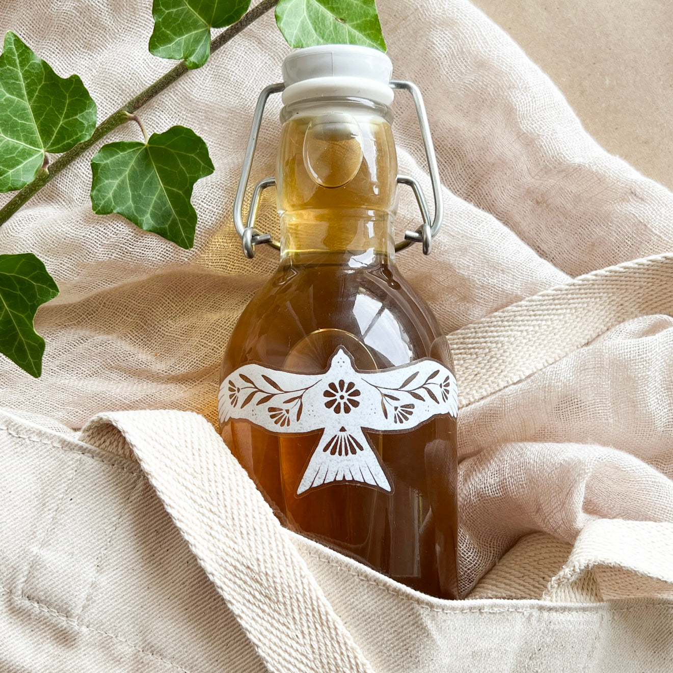 Die Quellflasche - Trinkflasche auf Glas - art.from.ilkas.heart