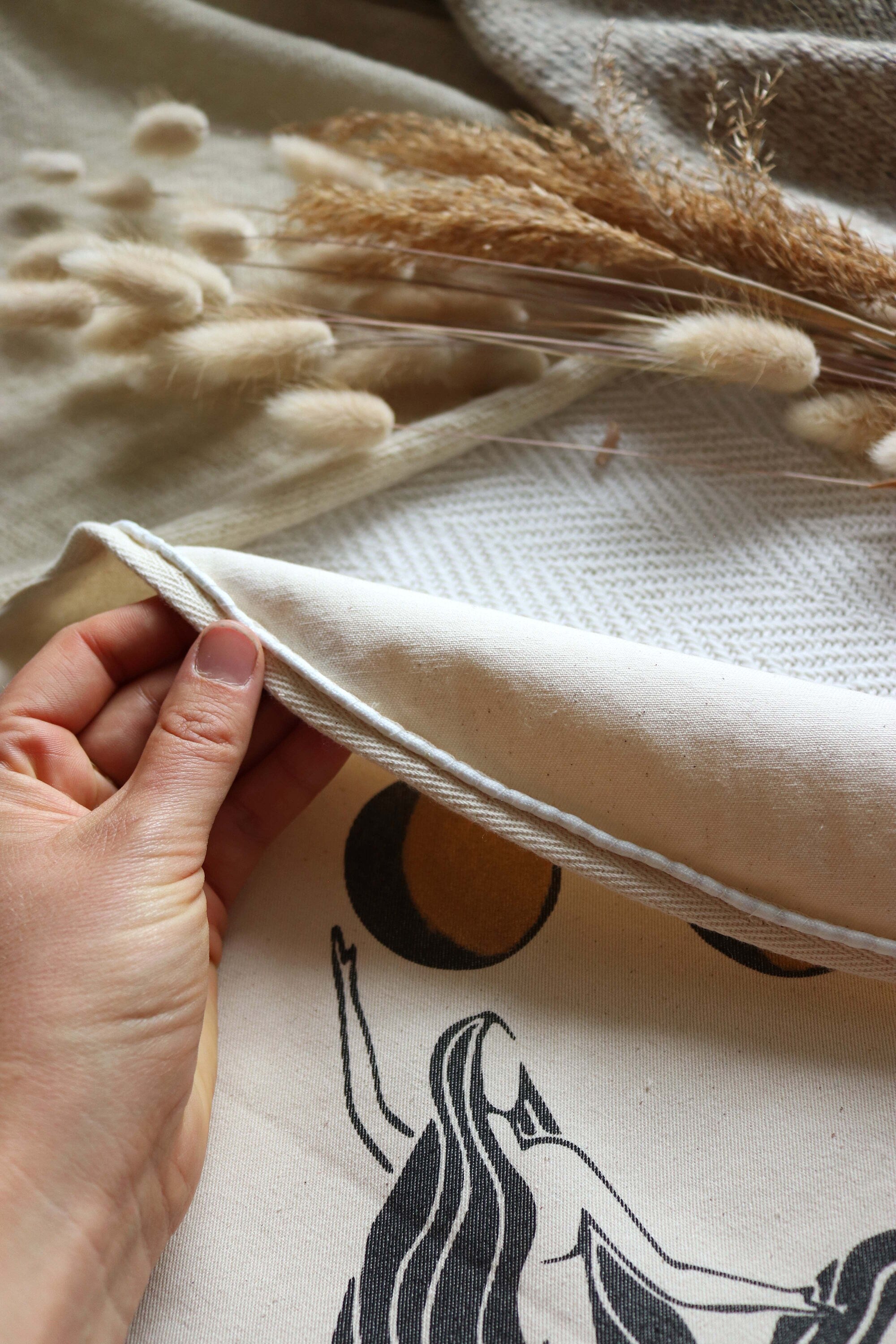 Mondblume Frauenkreismitte & Wandbehang - art.from.ilkas.heart