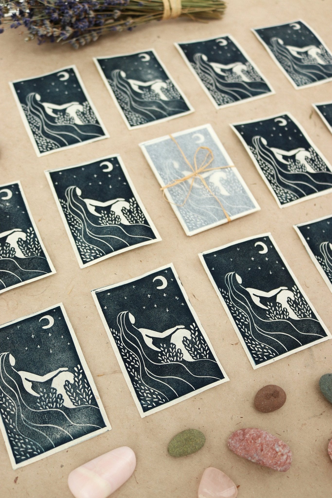 The moonshine goddess Mini Linoldruck - art.from.ilkas.heart