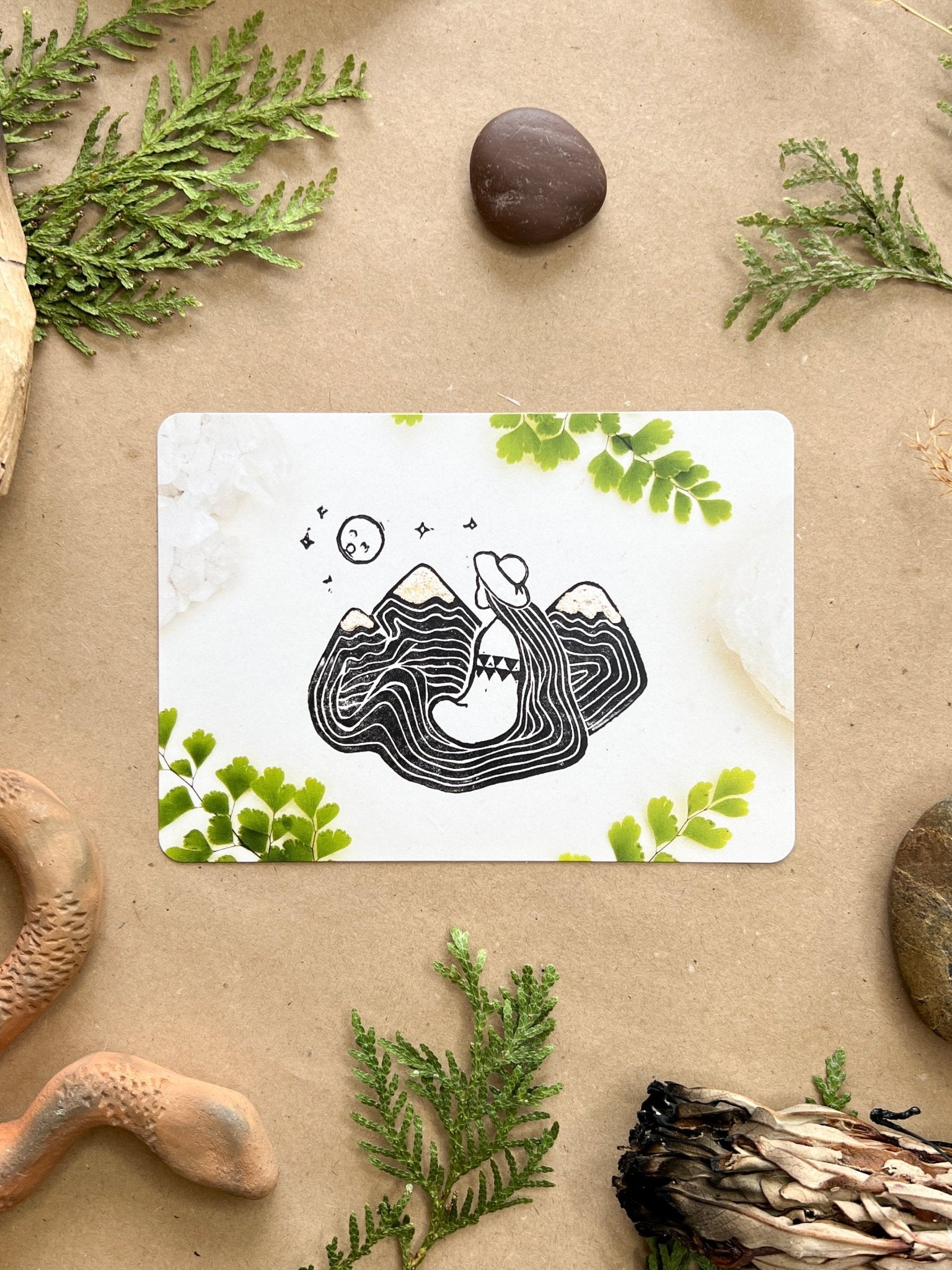 Mutter der Berge Postkarte - art.from.ilkas.heart