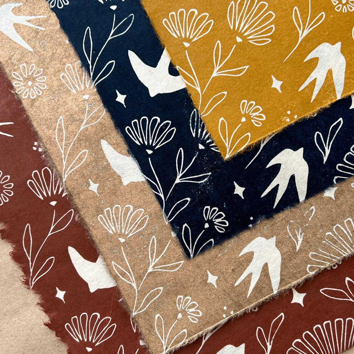 Schwalben & Ringelblumen Linoldruck - art.from.ilkas.heart