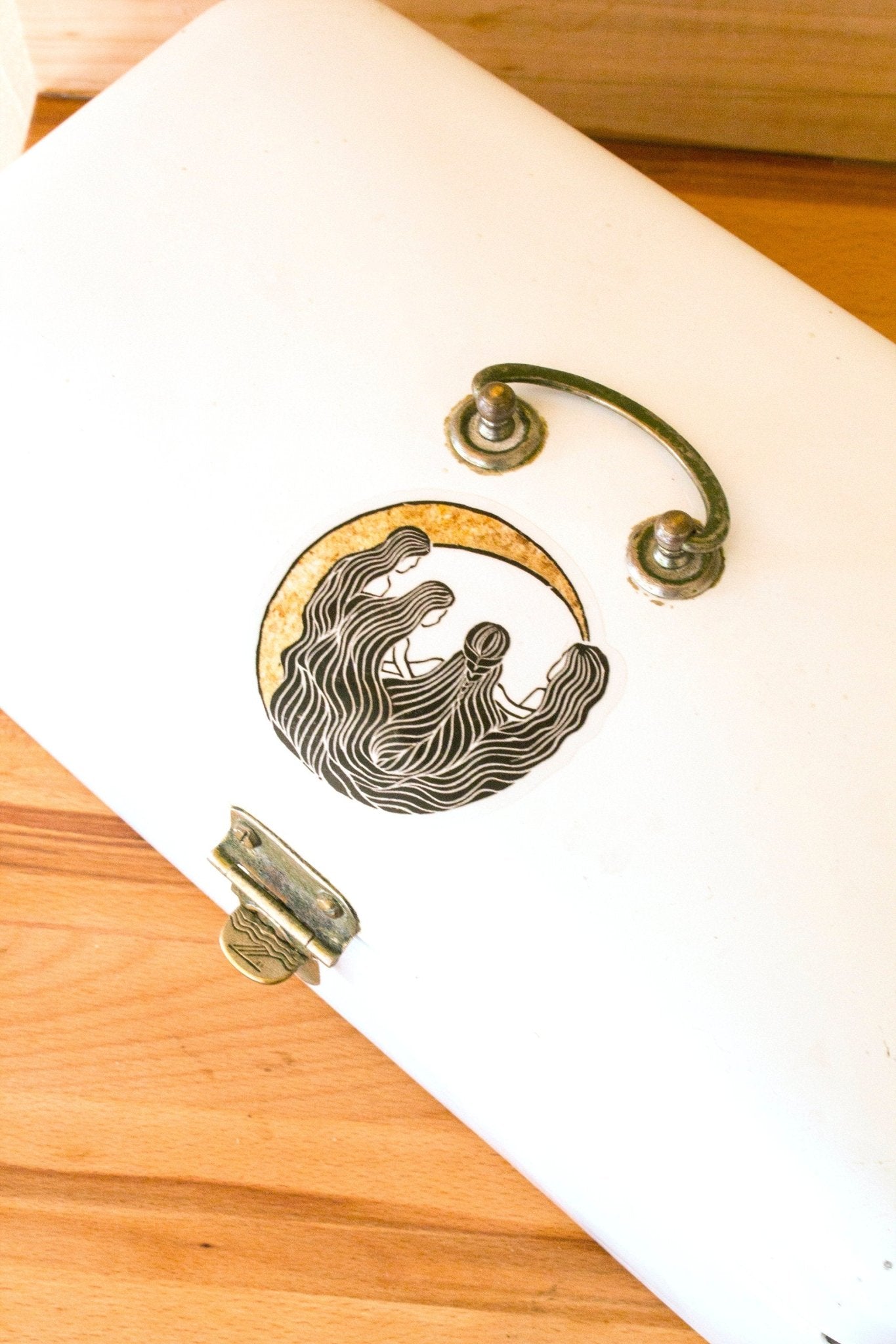 Die singenden Mondfrauen Aufkleber - art.from.ilkas.heart