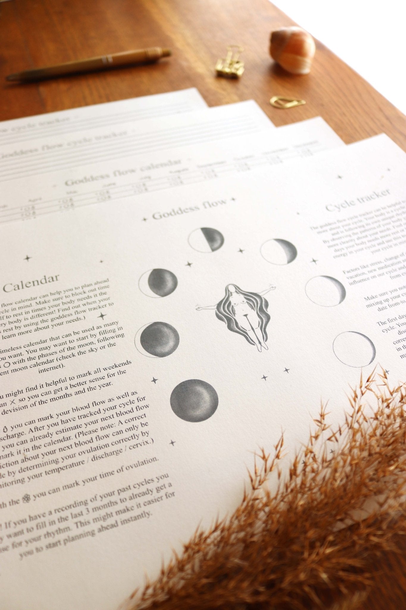 Goddess Flow - Kalender und Zyklustracker – zum Ausdrucken für zu Hause - art.from.ilkas.heart