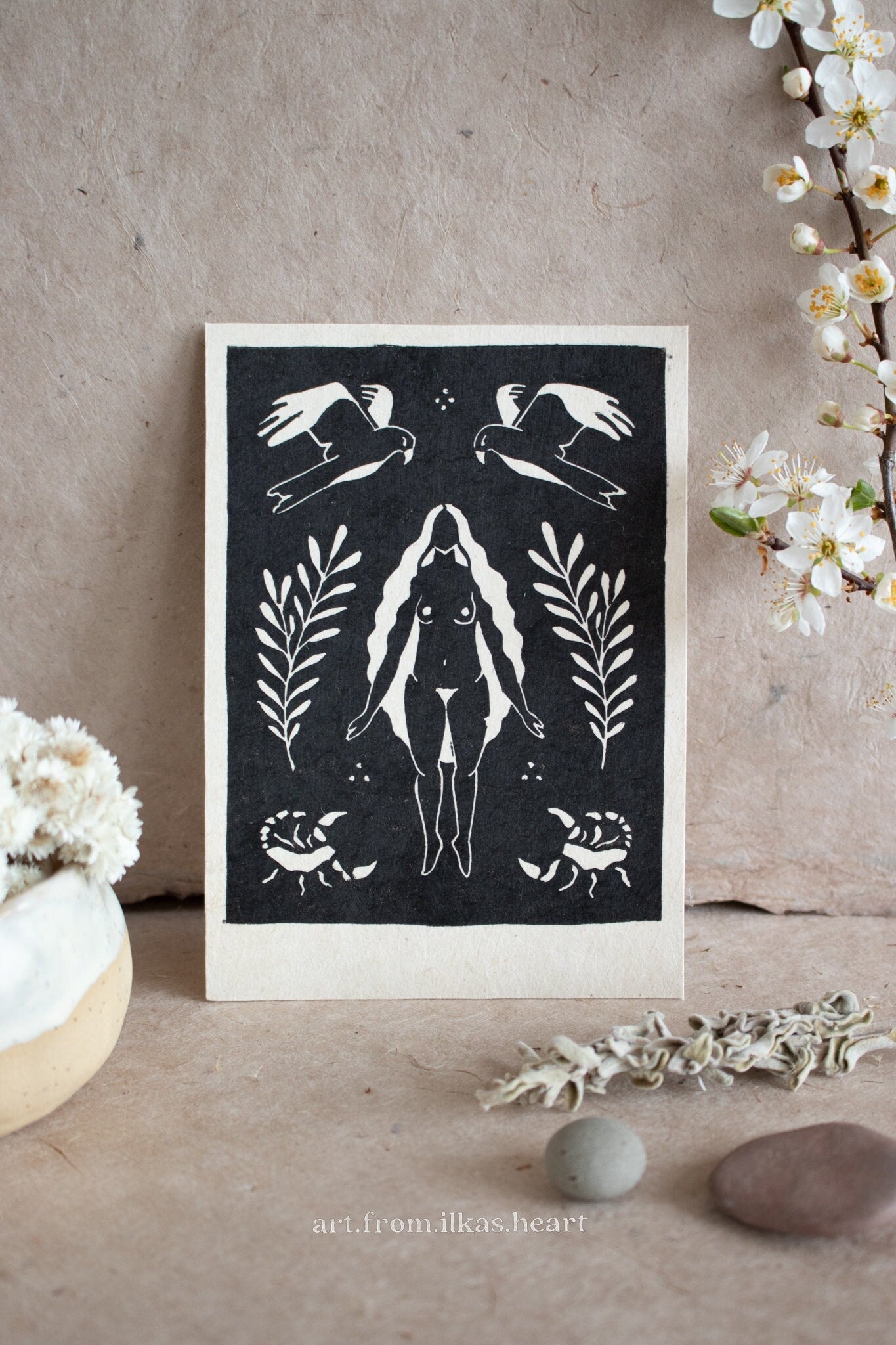 The Protectress Linoldruck - art.from.ilkas.heart  
